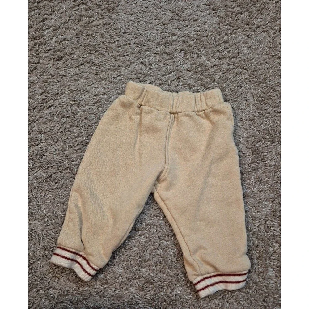 Choupette 2 piece sweatsuit outfit size 68 ( size 6 months )